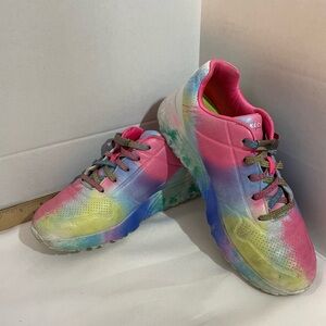 Skechers tennis shoes women’s size 5 colorful‎ Sneakers pink blue yellow